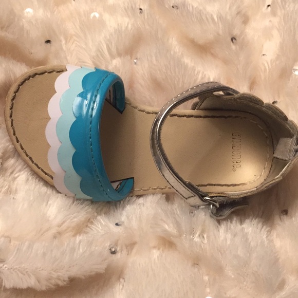 Gymboree Toddler Sandals - Picture 2 of 4